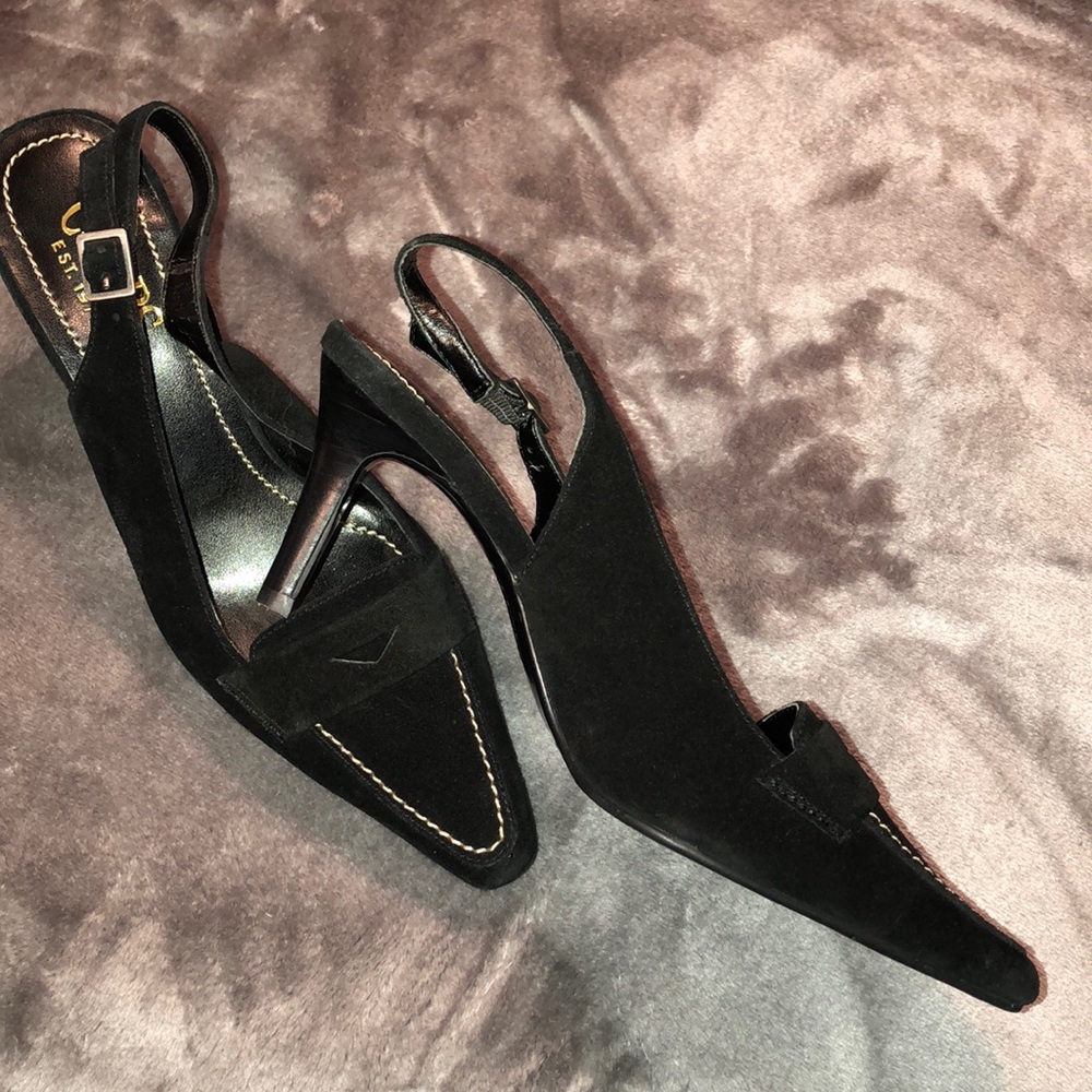 Chaps Women’s Black Slingback Suede Pumps Size 6